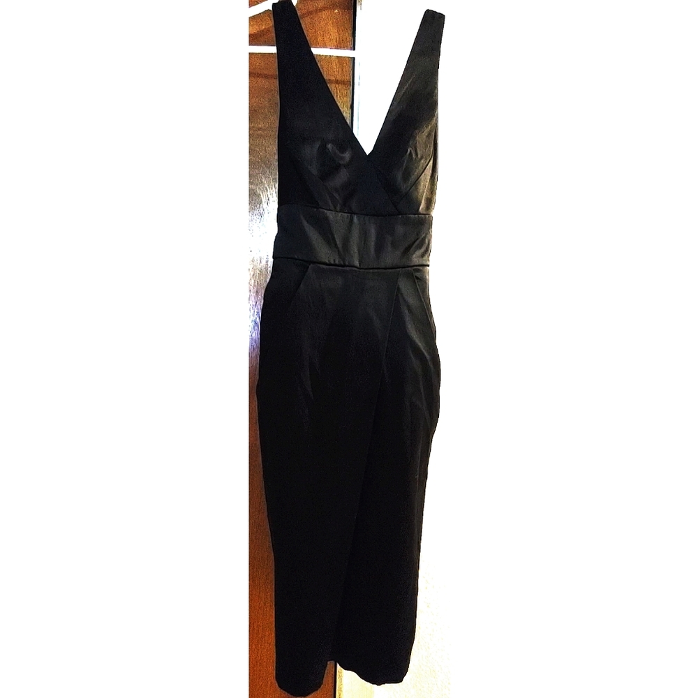 Black Dress w/ Pockets